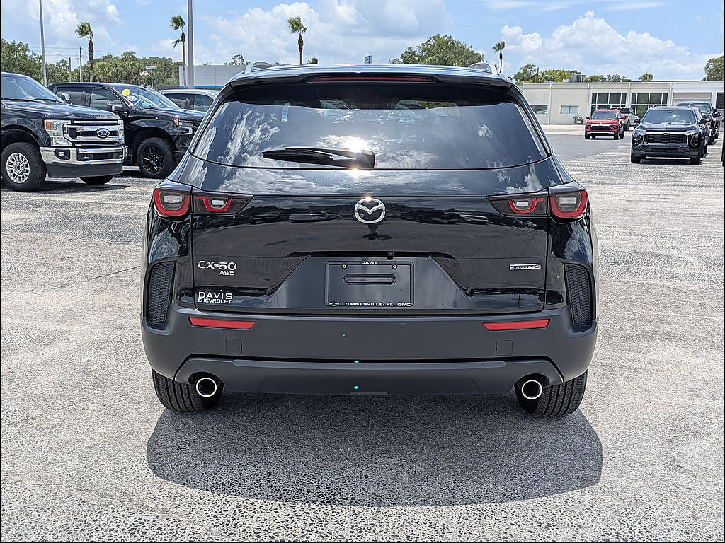 Used 2024 MAZDA CX-50 AWD 2.5 S w/ Preferred Package image 6