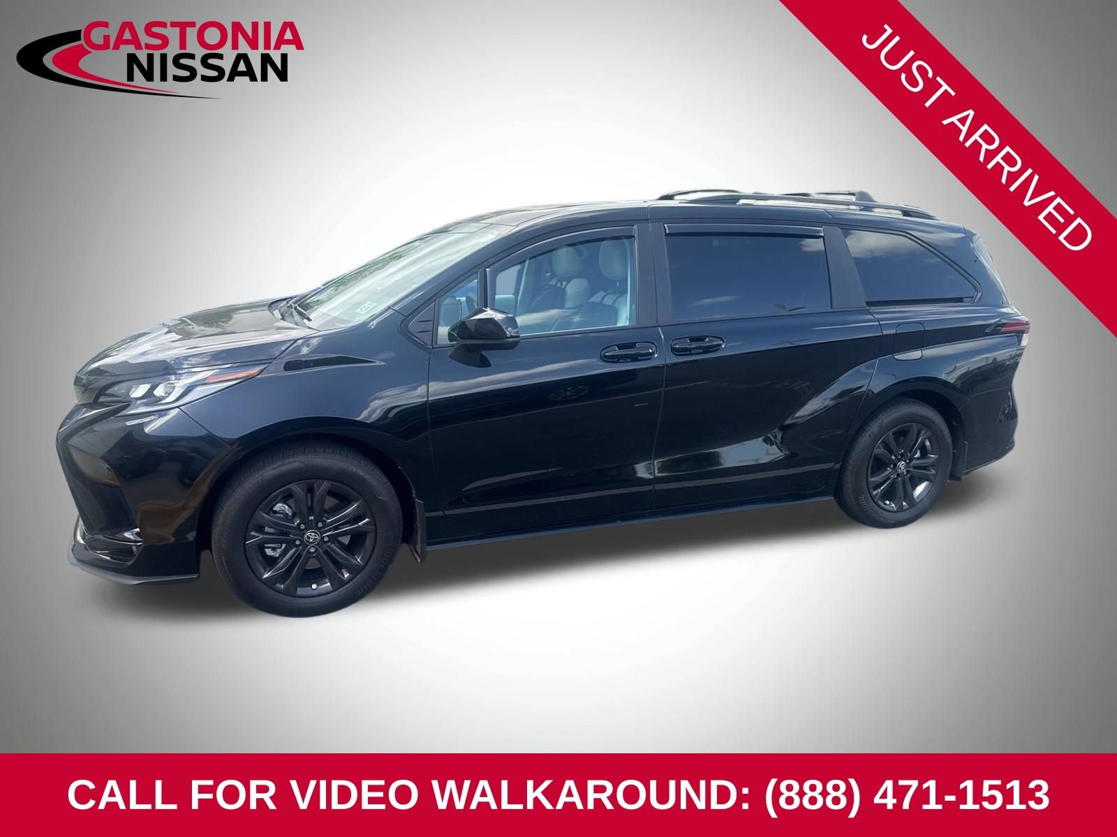 Used 2026 Toyota Sienna XSE video 1
