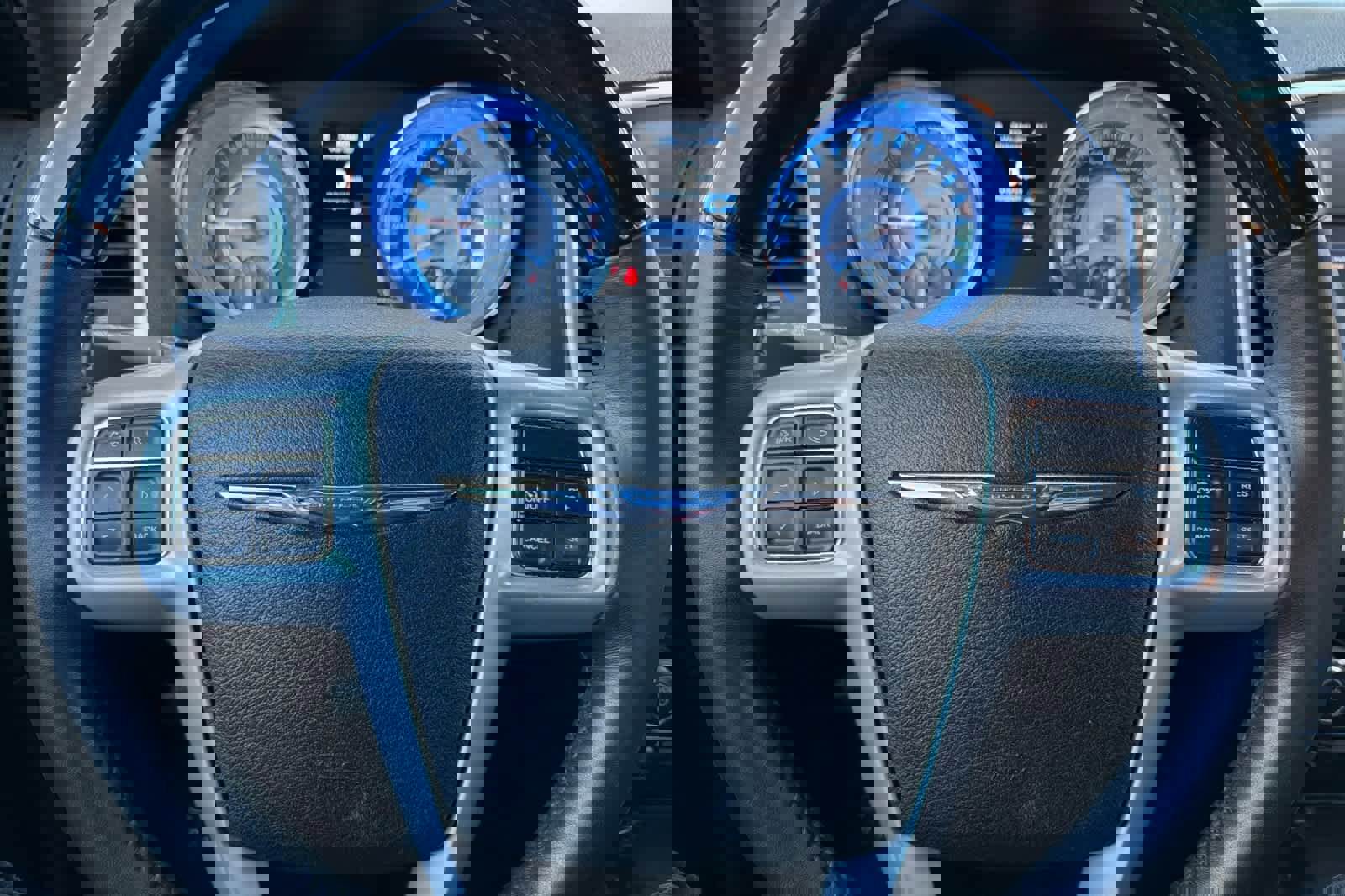 Used 2014 Chrysler 300 C image 27