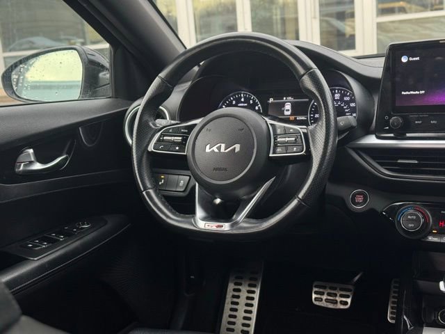 Used 2022 Kia Forte GT-Line w/ GT-Line Premium Package image 23
