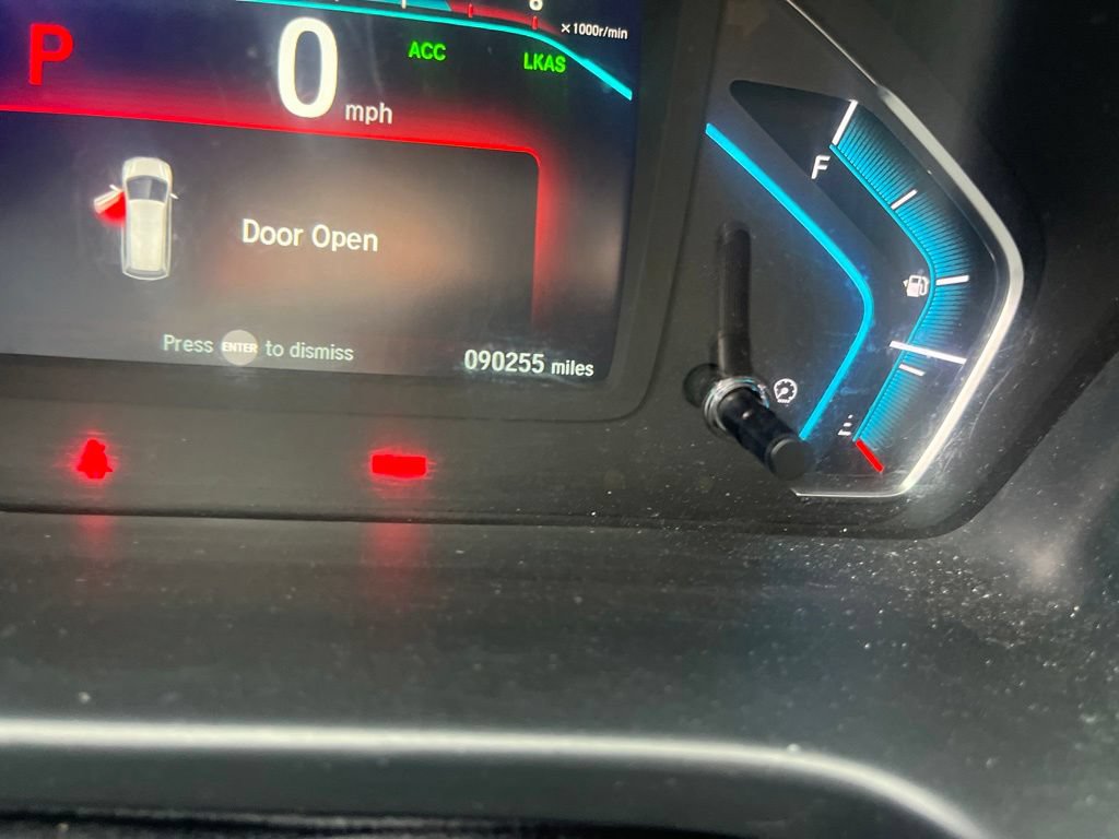 Used 2018 Honda Odyssey Touring image 4