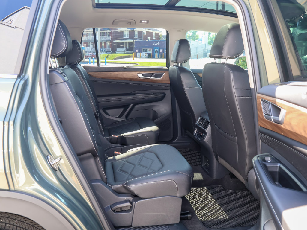 New 2026 Volkswagen Atlas SE AWD/4WD image 32