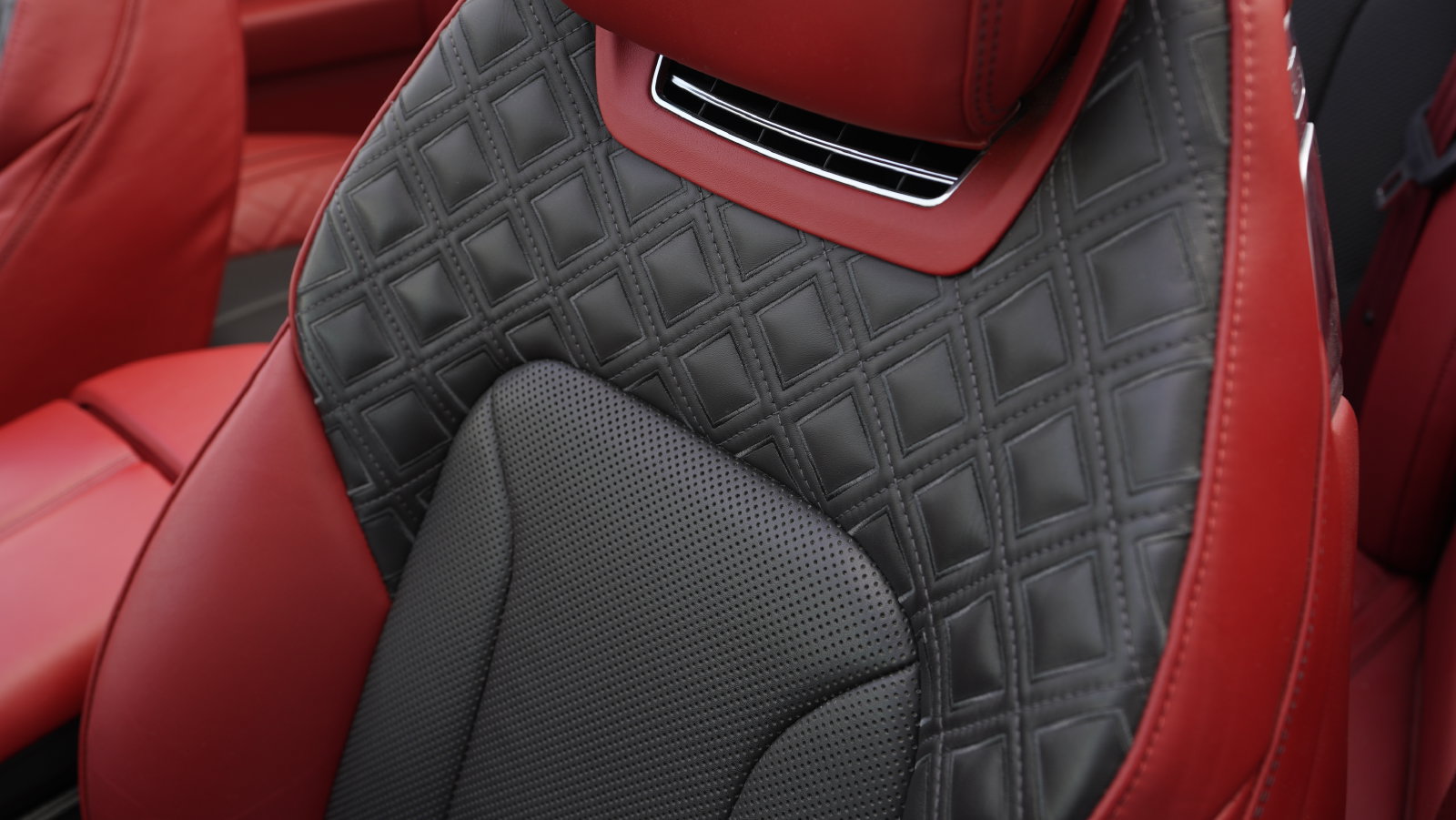 Used 2022 Bentley Continental GT AWD/4WD image 31