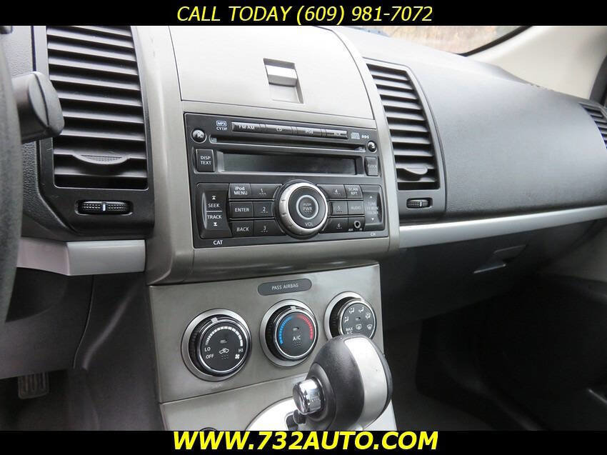 Used 2010 Nissan Sentra 2.0 S image 11