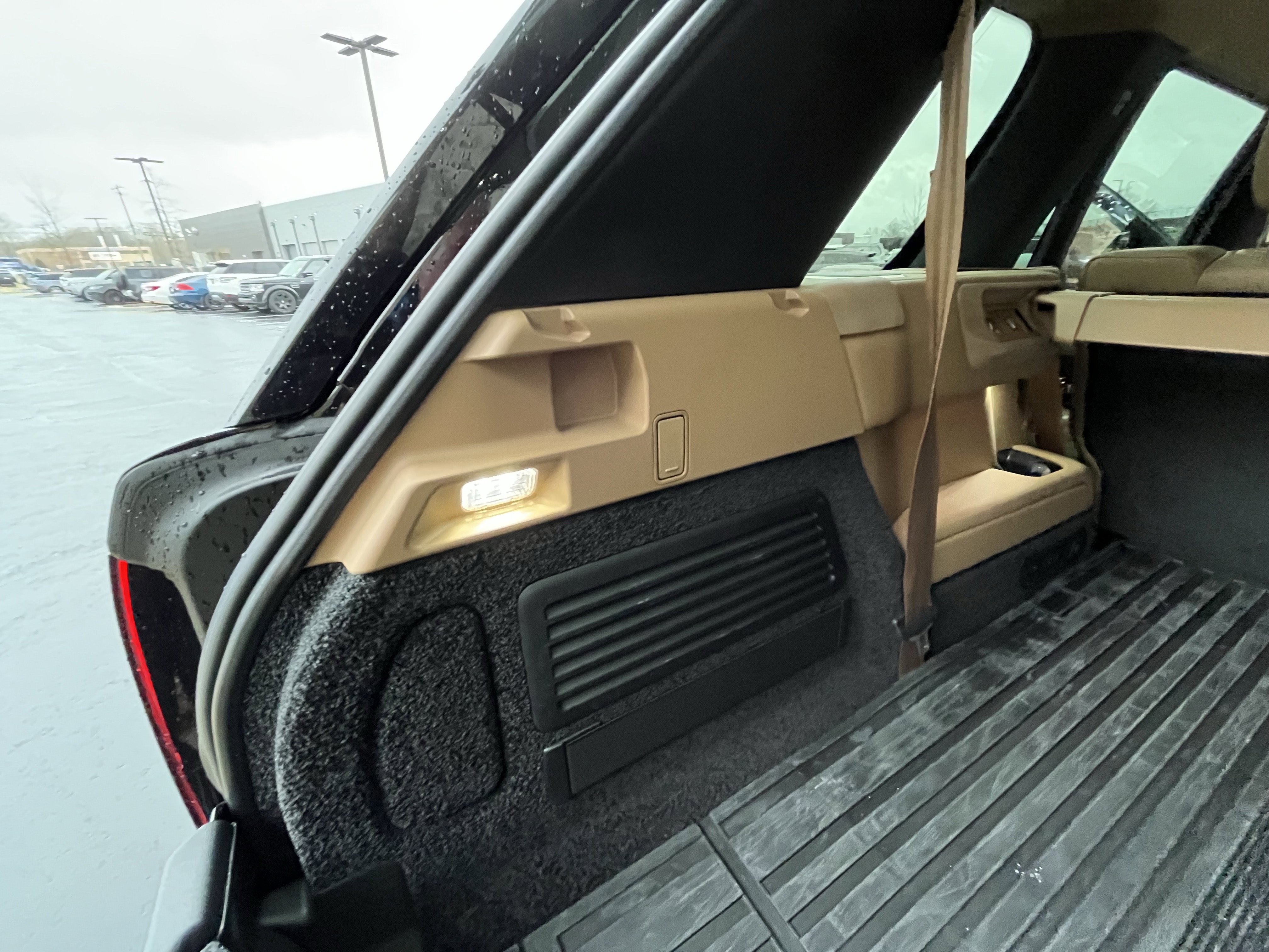 Used 2025 Land Rover Range Rover Long Wheelbase SE image 27