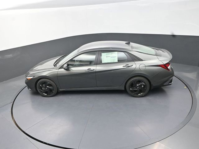 New 2026 Hyundai Elantra Sport FWD image 24