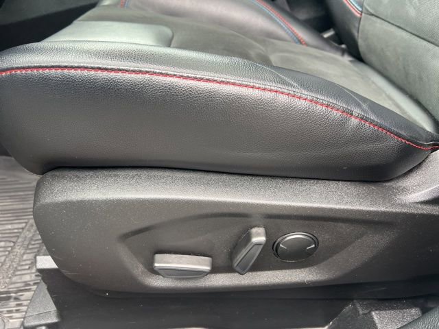 Used 2023 Ford Edge ST w/ Equipment Group 401A AWD/4WD image 23
