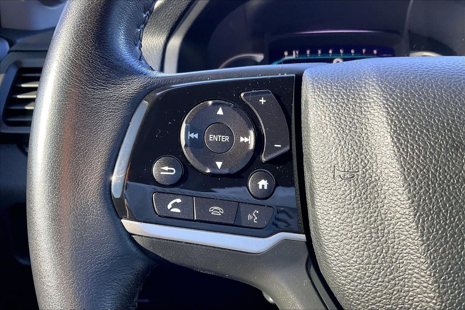 Used 2019 Honda Pilot Touring image 21