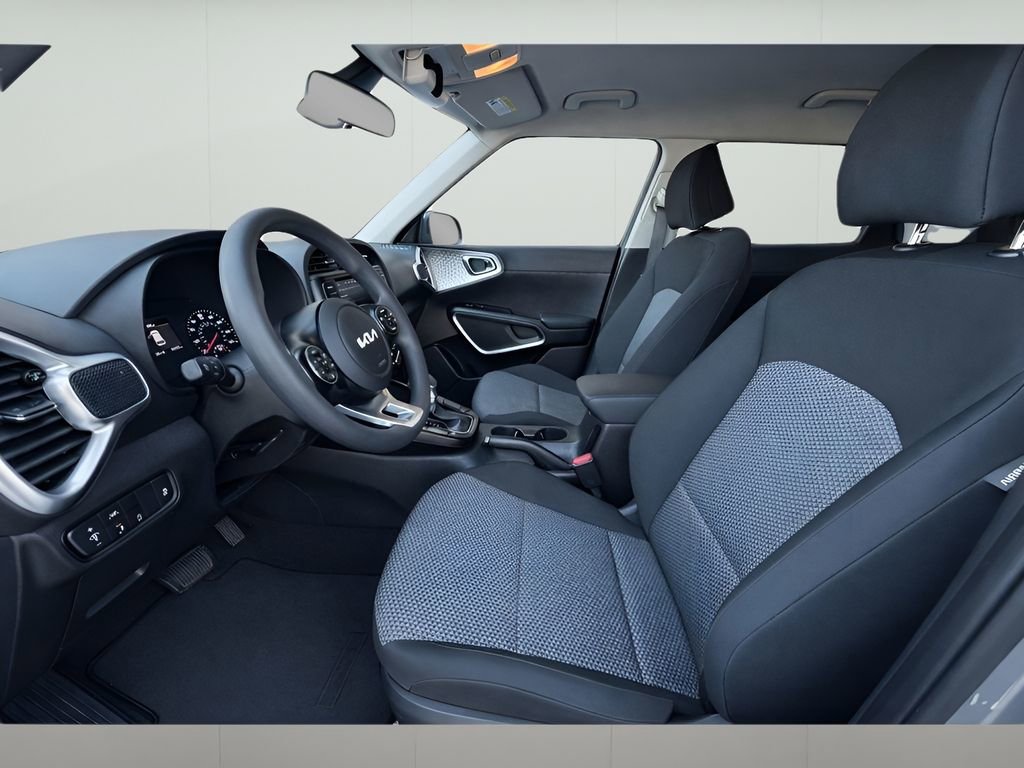 Used 2022 Kia Soul LX w/ Technology Package FWD image 14