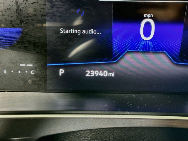 Certified 2024 Volkswagen Tiguan SE AWD/4WD image 13
