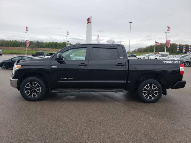 Used 2016 Toyota Tundra SR5 w/ TRD Off Road Package AWD/4WD image 9