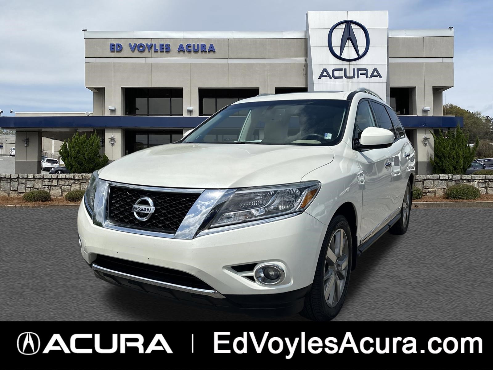 Used 2016 Nissan Pathfinder Platinum
