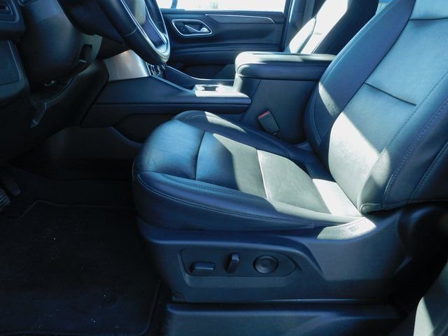 Used 2023 Chevrolet Suburban LT image 26