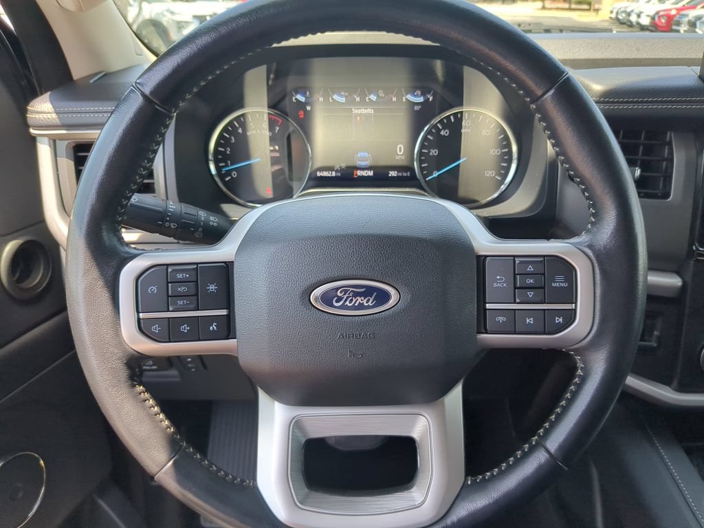 Certified 2024 Ford Expedition XLT RWD image 33