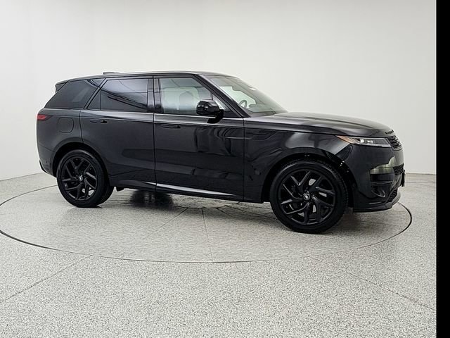 Certified 2024 Land Rover Range Rover Sport Dynamic SE AWD/4WD image 3