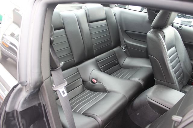 Used 2009 Ford Mustang GT Premium image 29