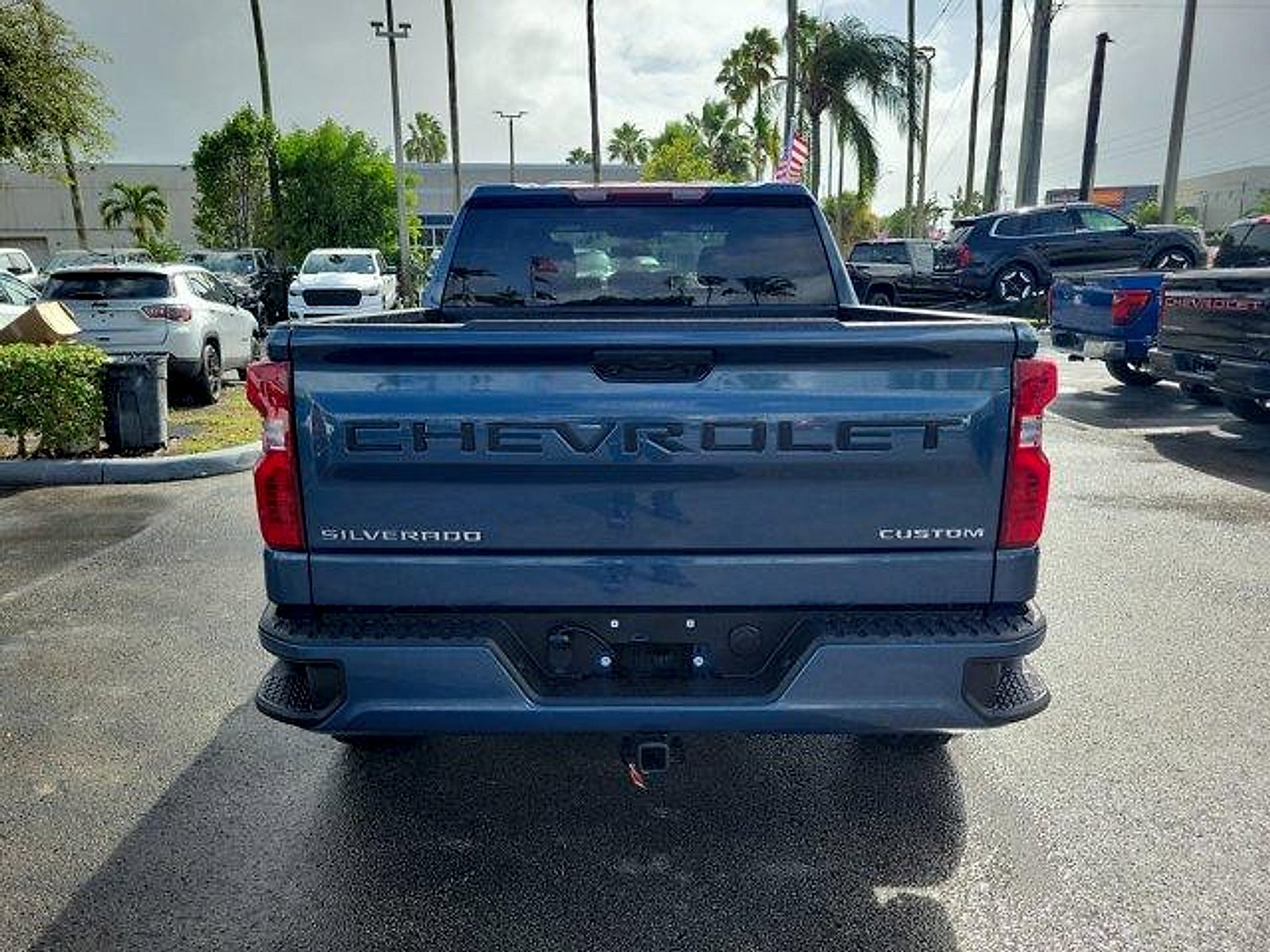 Used 2024 Chevrolet Silverado 1500 Custom RWD image 6