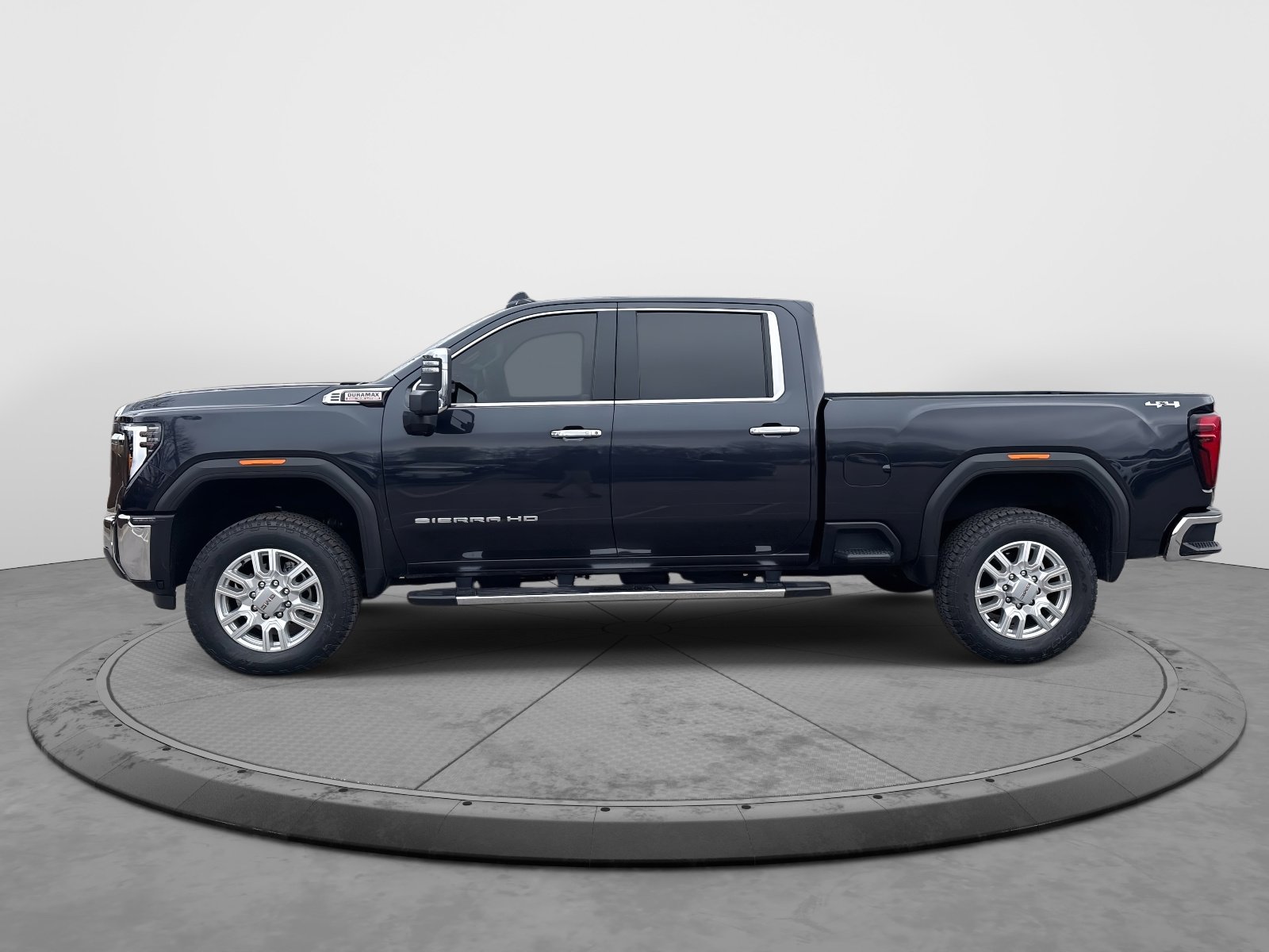 Certified 2024 GMC Sierra 2500 SLT w/ SLT Premium Package image 5