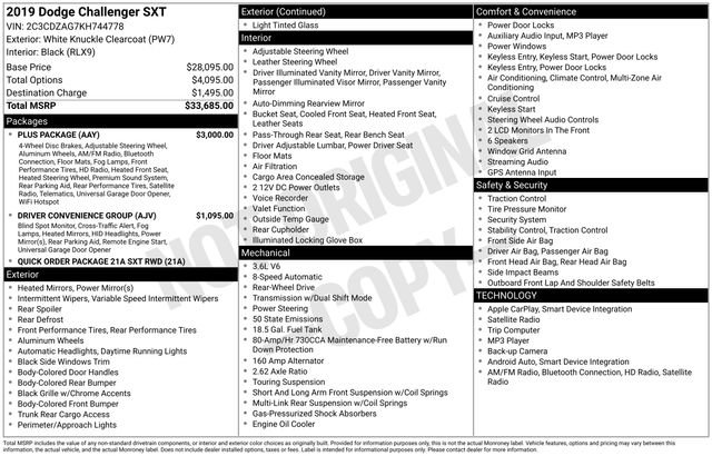 Used 2019 Dodge Challenger SXT w/ Plus Package image 7