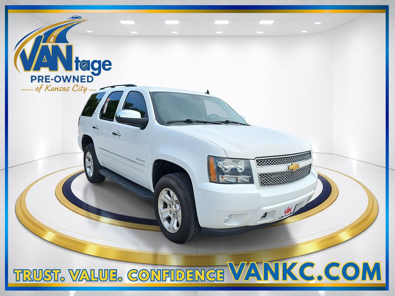 Used 2012 Chevrolet Tahoe LTZ AWD/4WD image 3