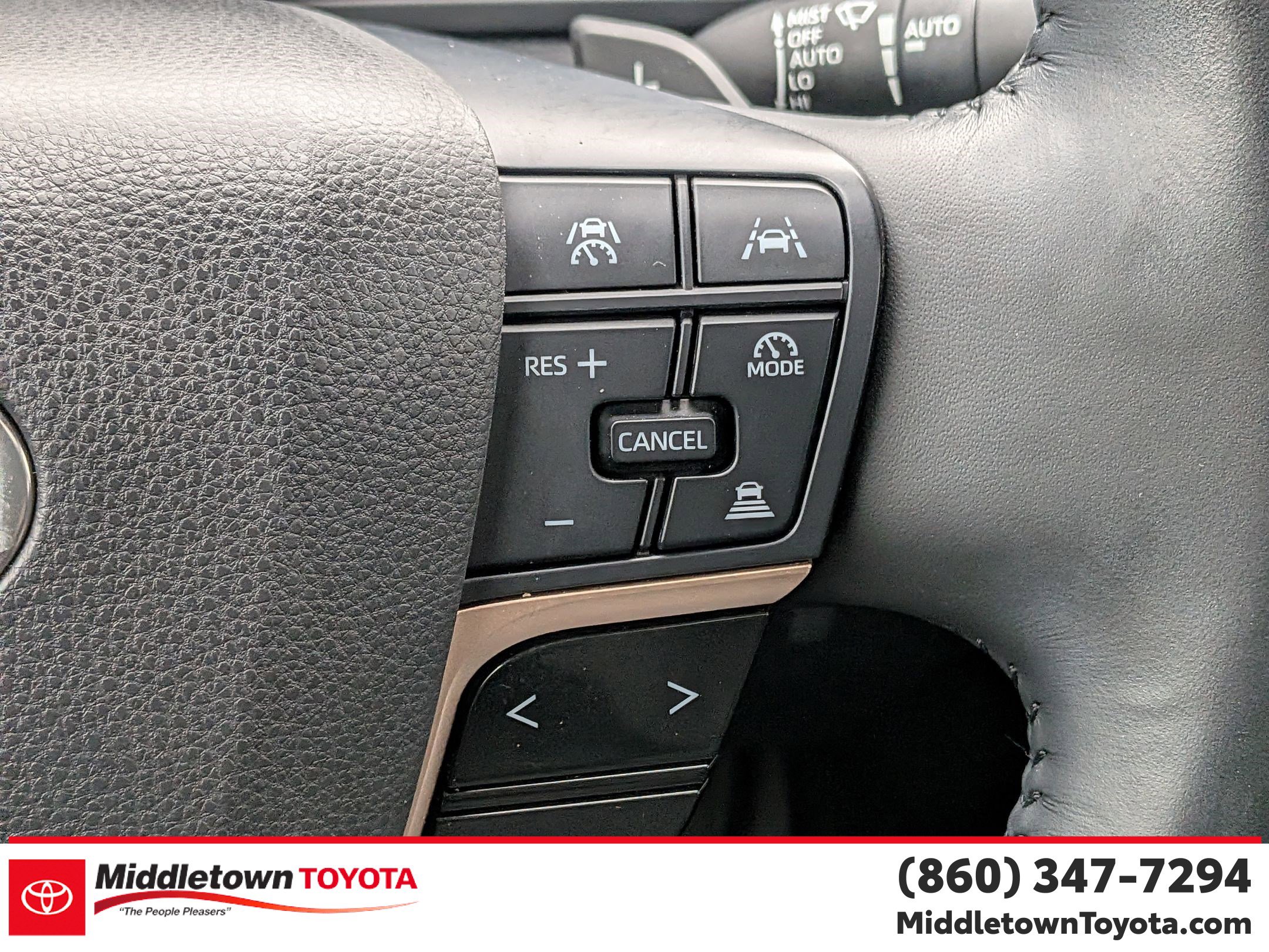 Used 2023 Toyota Crown Platinum image 20