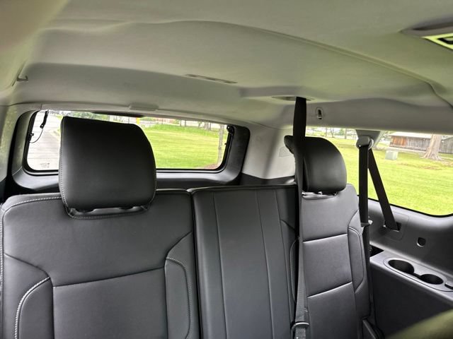 Used 2019 Chevrolet Suburban LT AWD/4WD image 18
