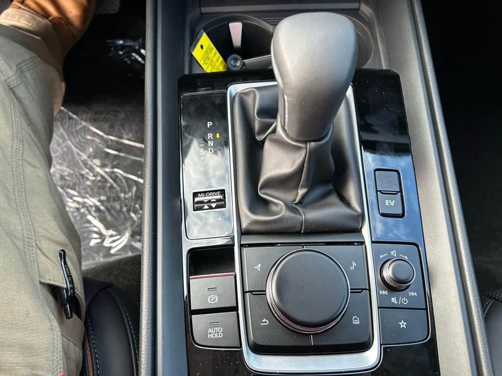 New 2025 MAZDA CX-50 AWD 2.5 Hybrid w/ Weather Package image 16