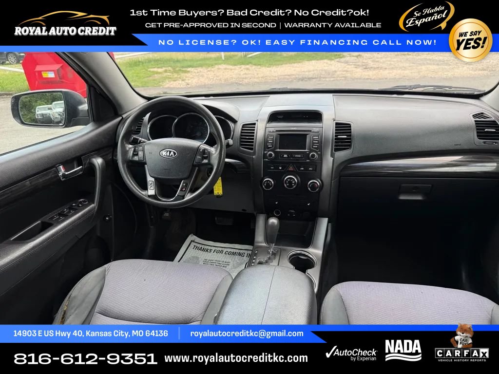 Used 2013 Kia Sorento LX w/ Convenience Pkg FWD image 10