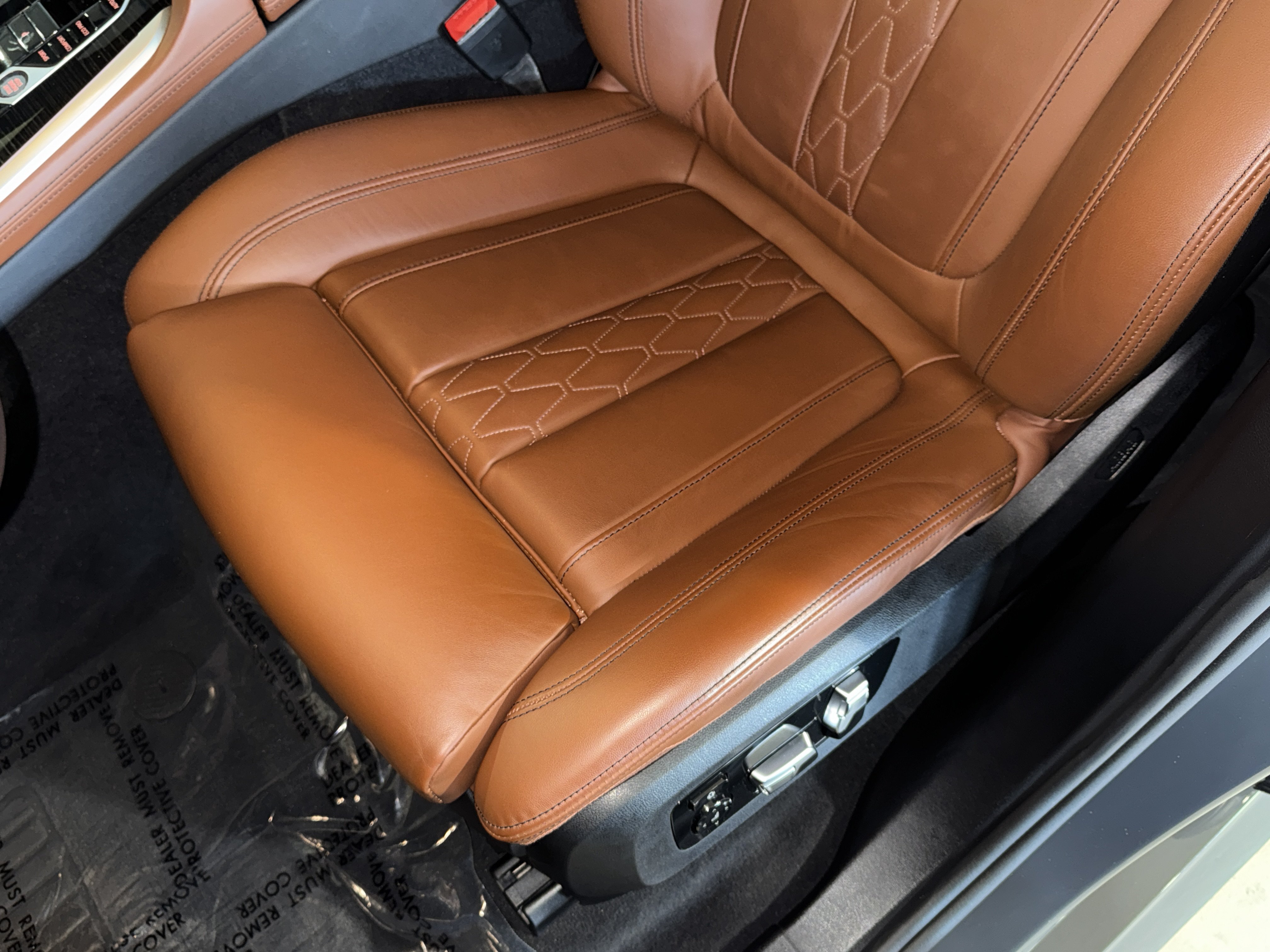 Used 2024 BMW X5 sDrive40i w/ Executive Package RWD image 34
