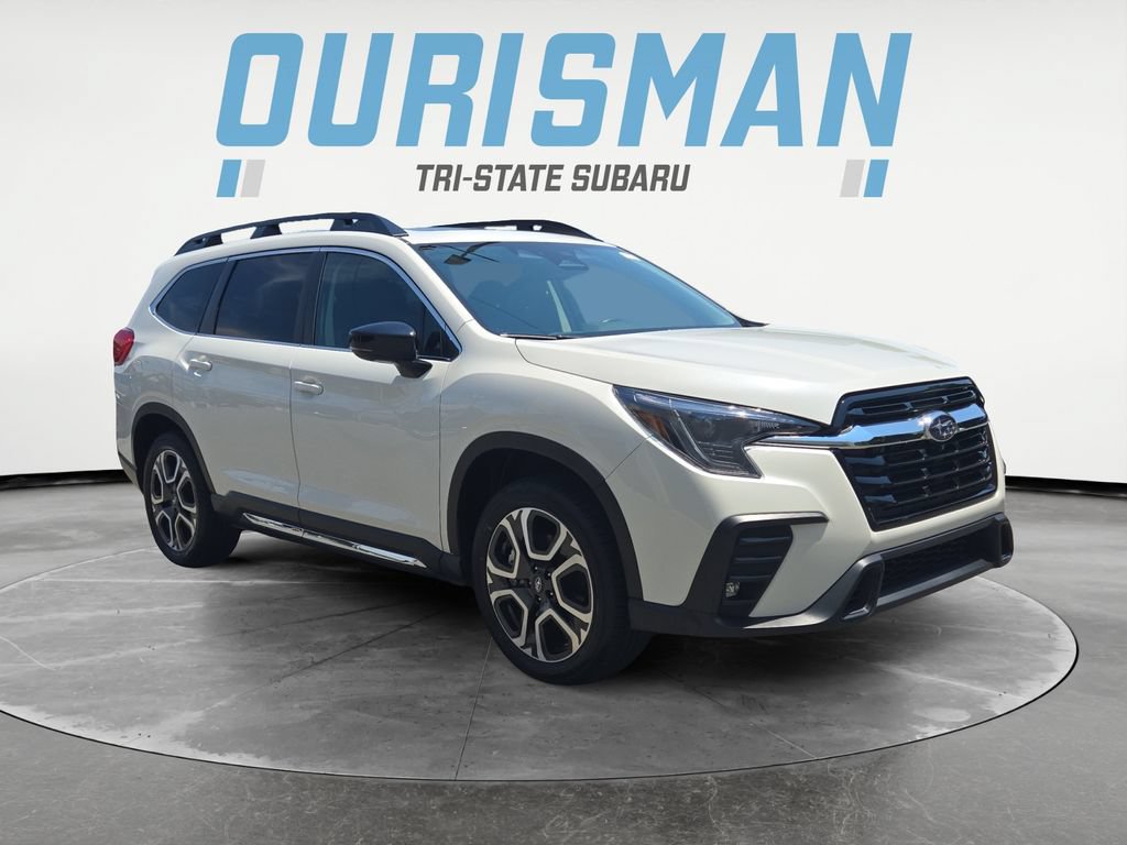 Used 2025 Subaru Ascent Limited w/ Popular Package #2 AWD/4WD image 1