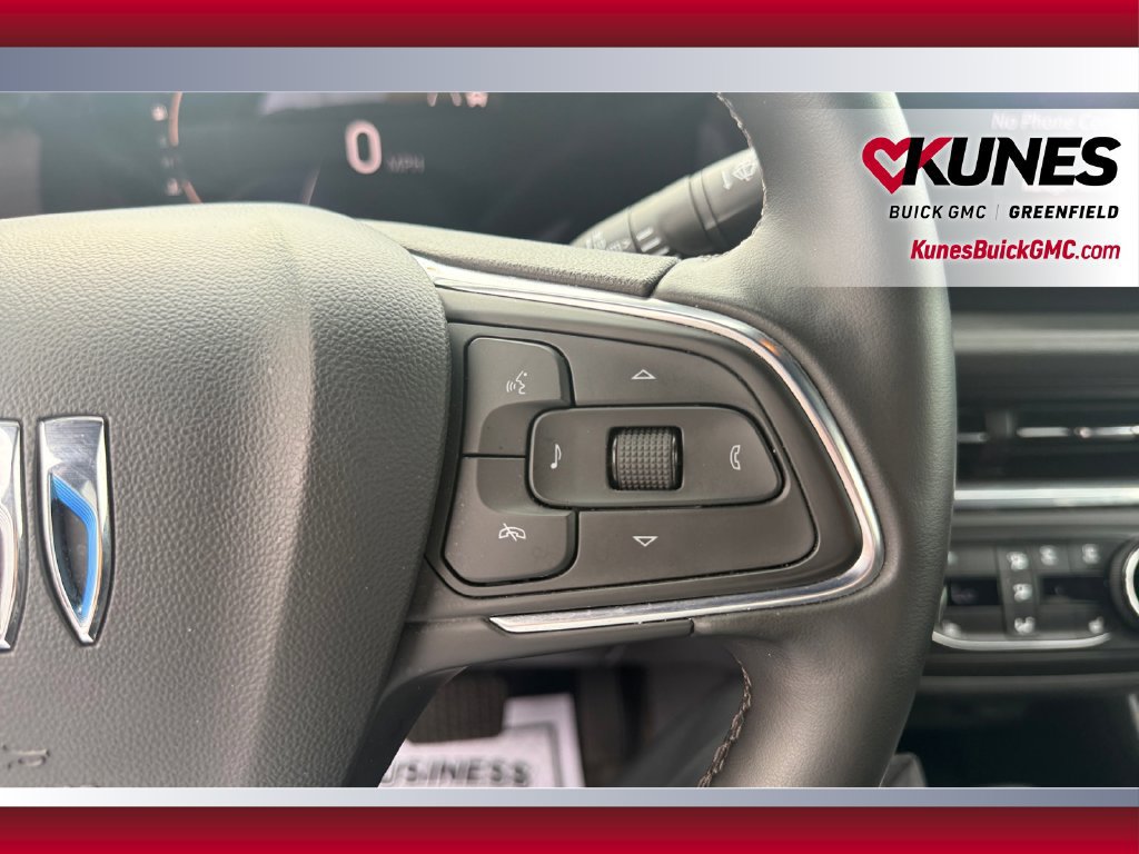 Used 2024 Buick Envista Preferred w/ Convenience I Package FWD image 18