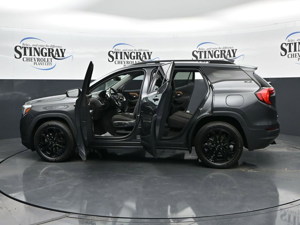 Used 2020 GMC Terrain SLE w/ Driver Convenience Package FWD image 28