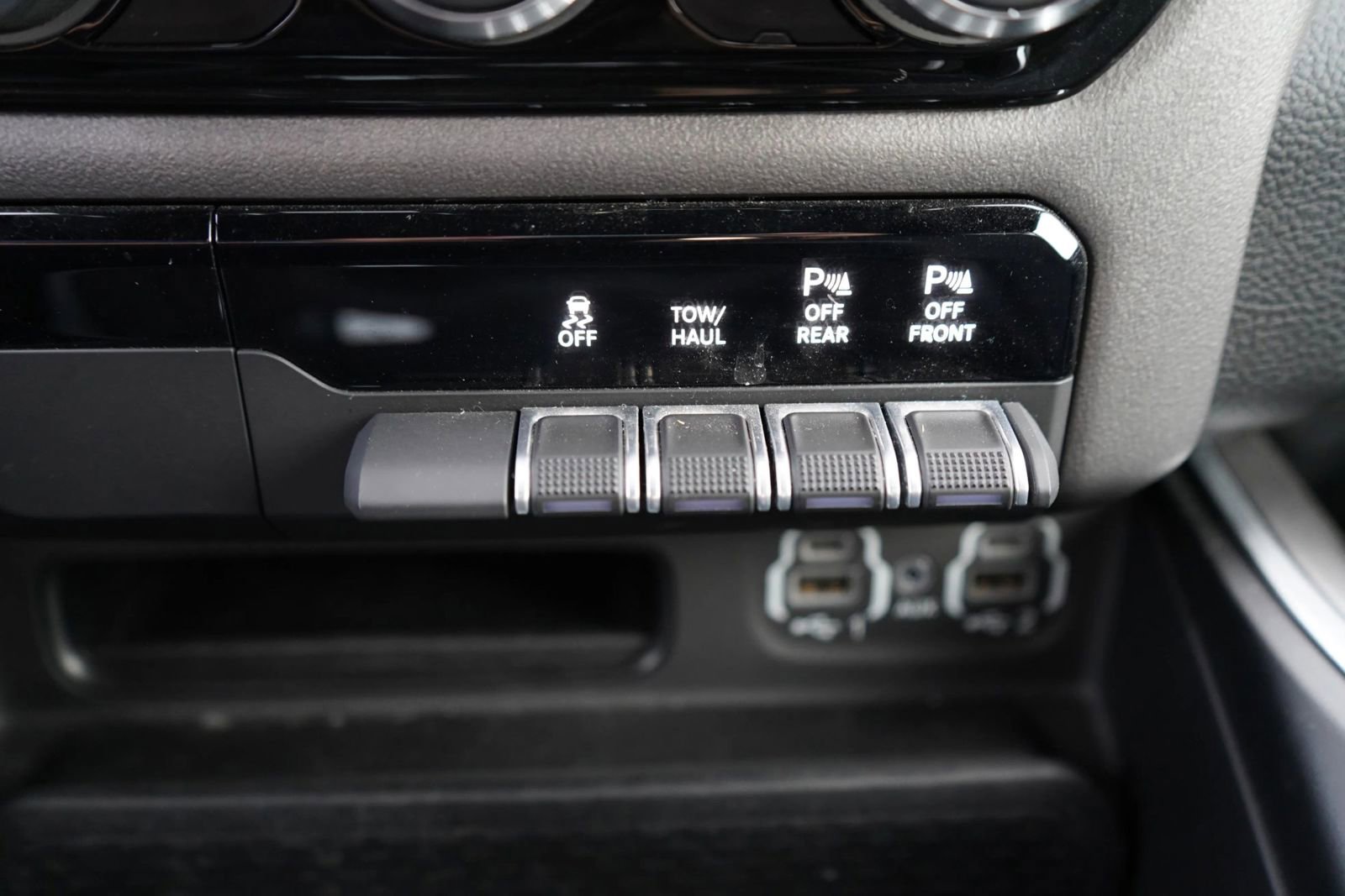 Used 2022 RAM 1500 Big Horn image 13