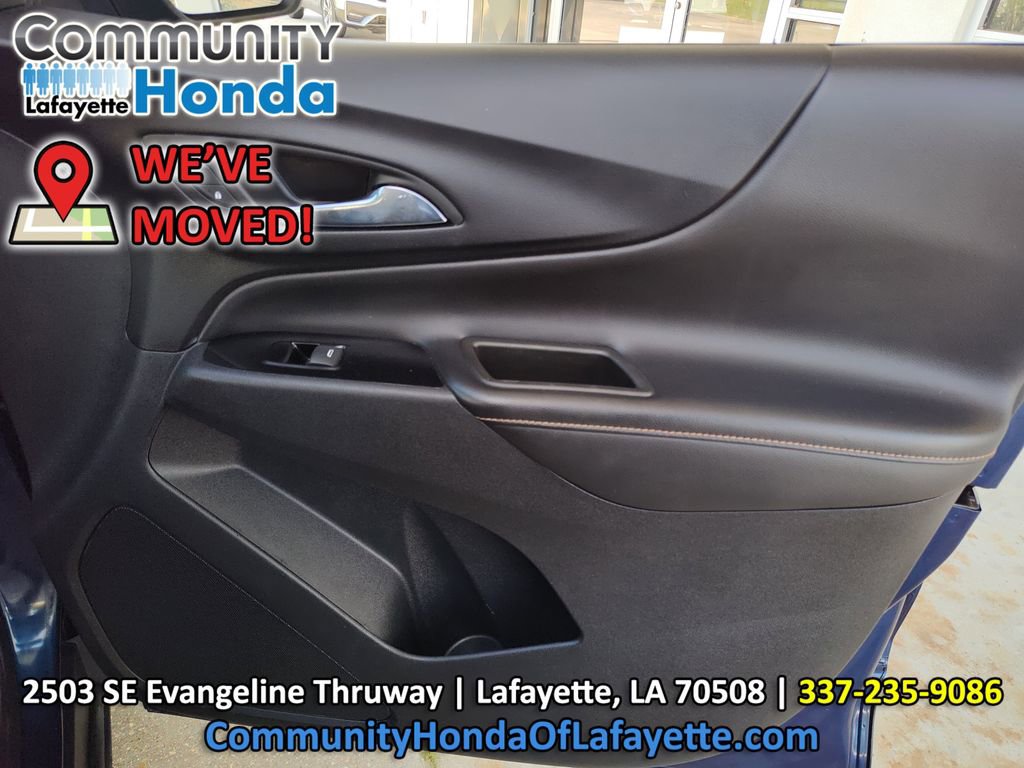 Used 2023 Chevrolet Equinox Premier image 32