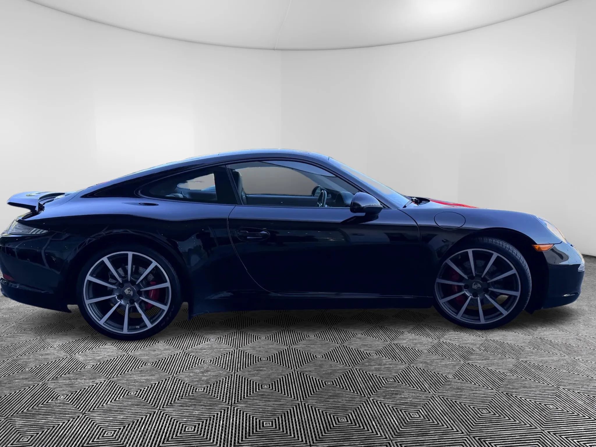 Used 2012 Porsche 911 Carrera S image 5