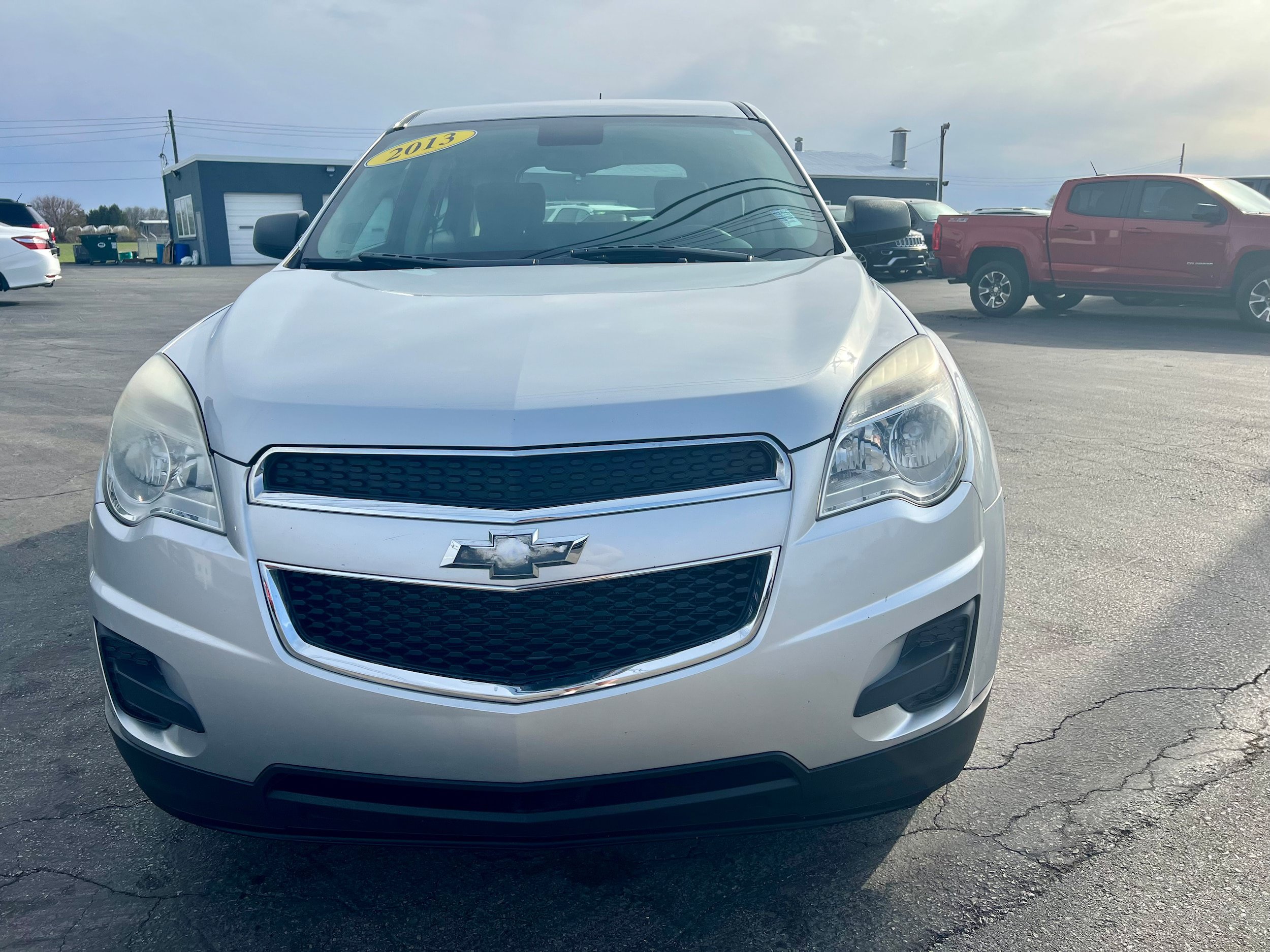 Used 2013 Chevrolet Equinox LS FWD image 2