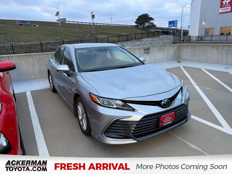 Certified 2024 Toyota Camry LE image 1