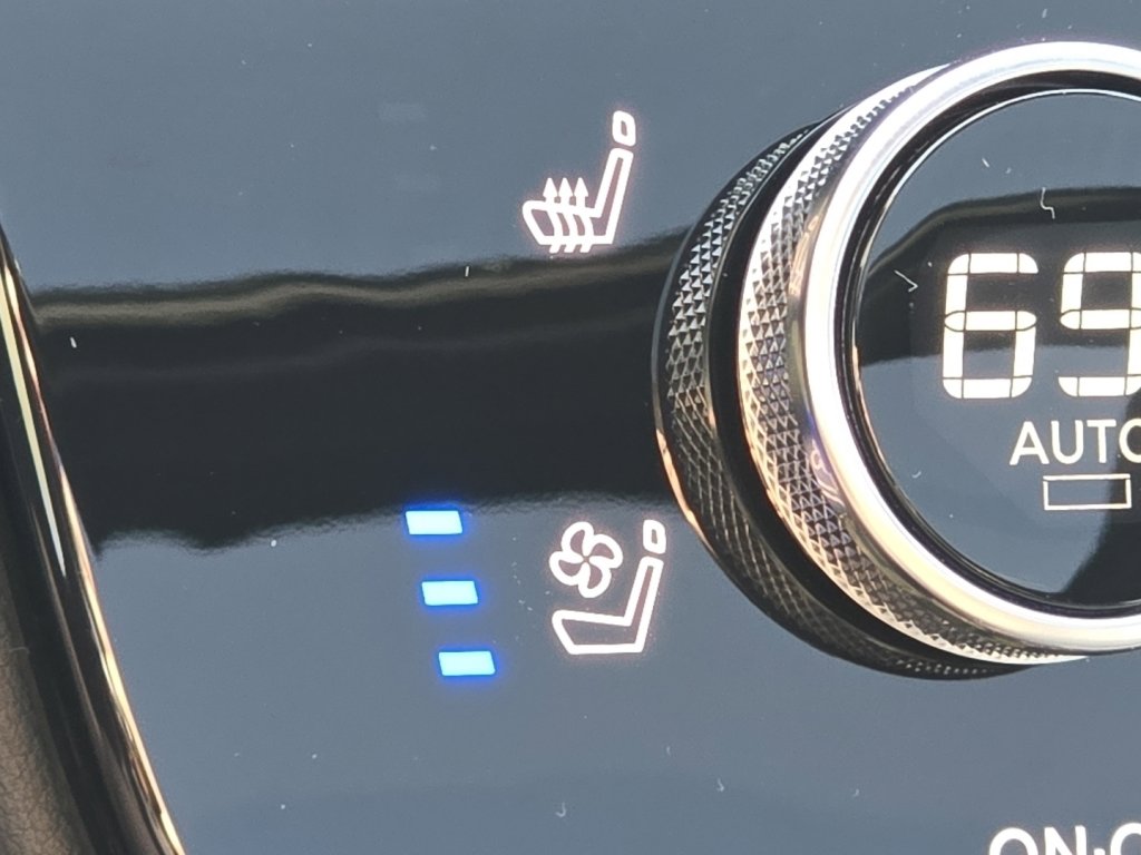 New 2026 INFINITI QX60 Sport image 7