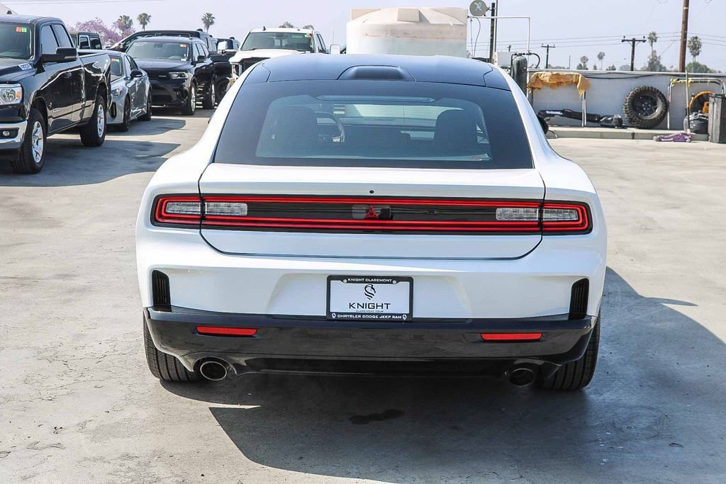 New 2026 Dodge Charger R/T w/ Blacktop Package AWD/4WD image 7