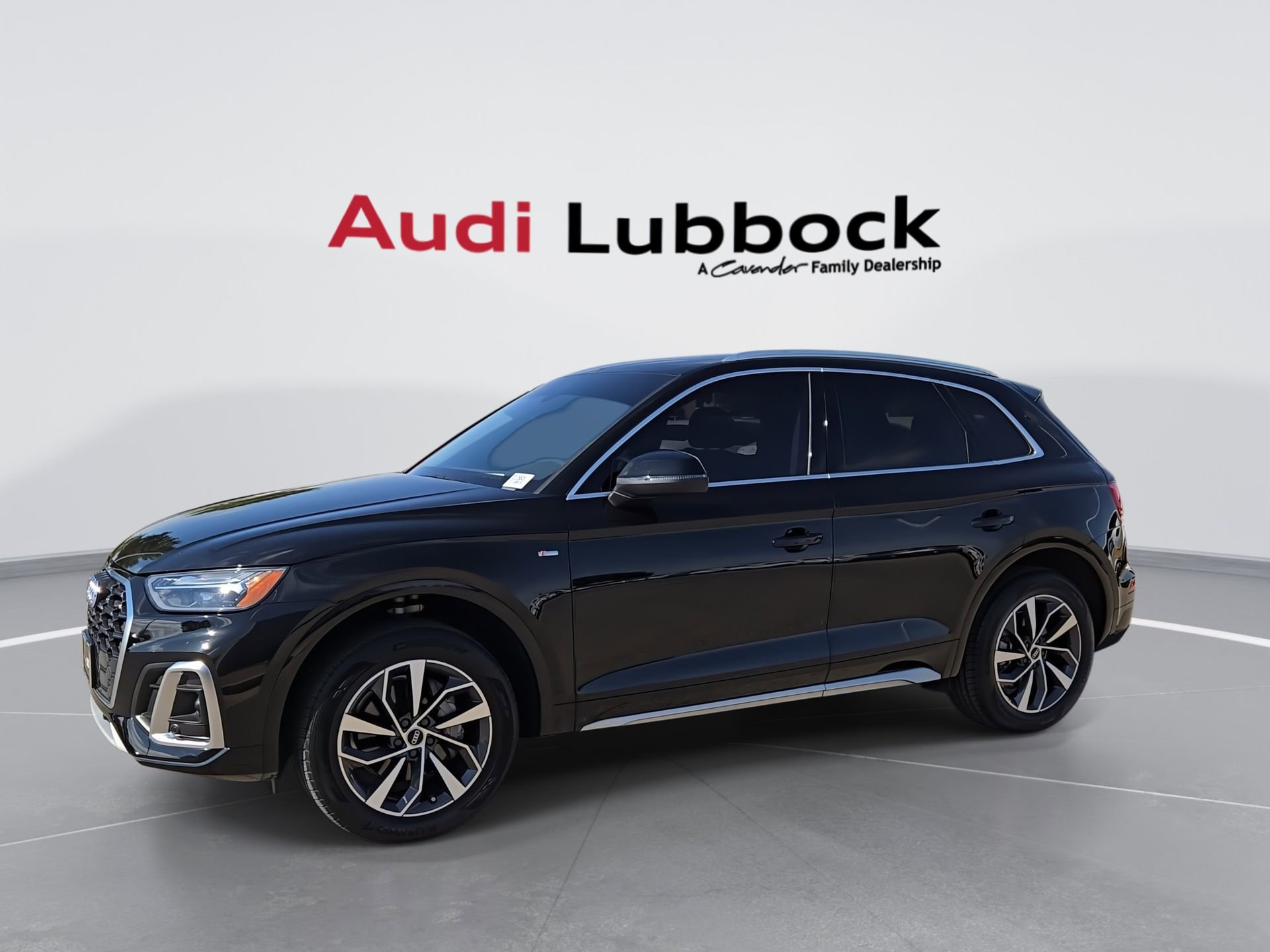 Used 2023 Audi Q5 2.0T Premium Plus w/ Premium Plus Package image 5