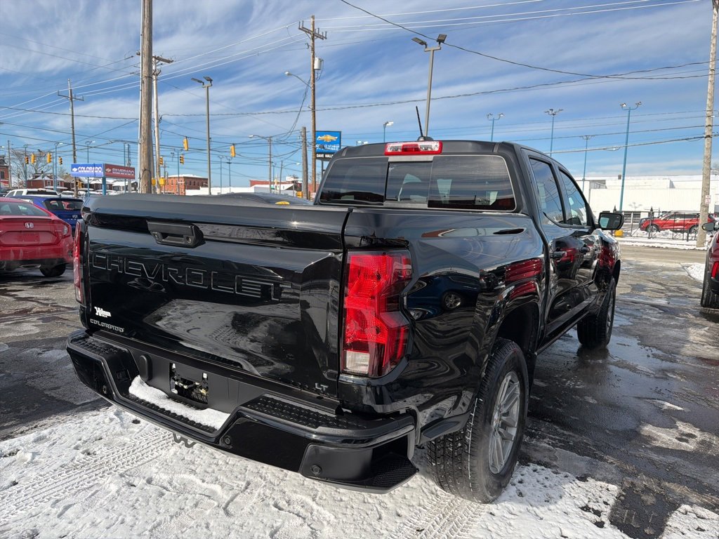 Used 2024 Chevrolet Colorado LT w/ LT Convenience Package II image 7