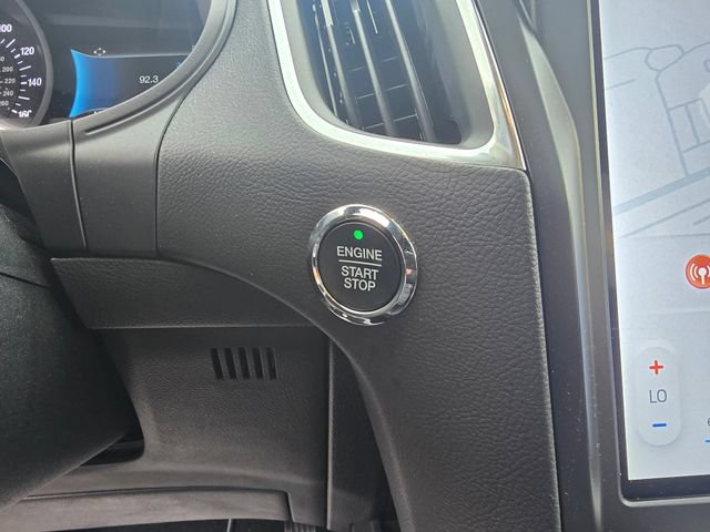 Used 2024 Ford Edge Titanium w/ Equipment Group 301A AWD/4WD image 25