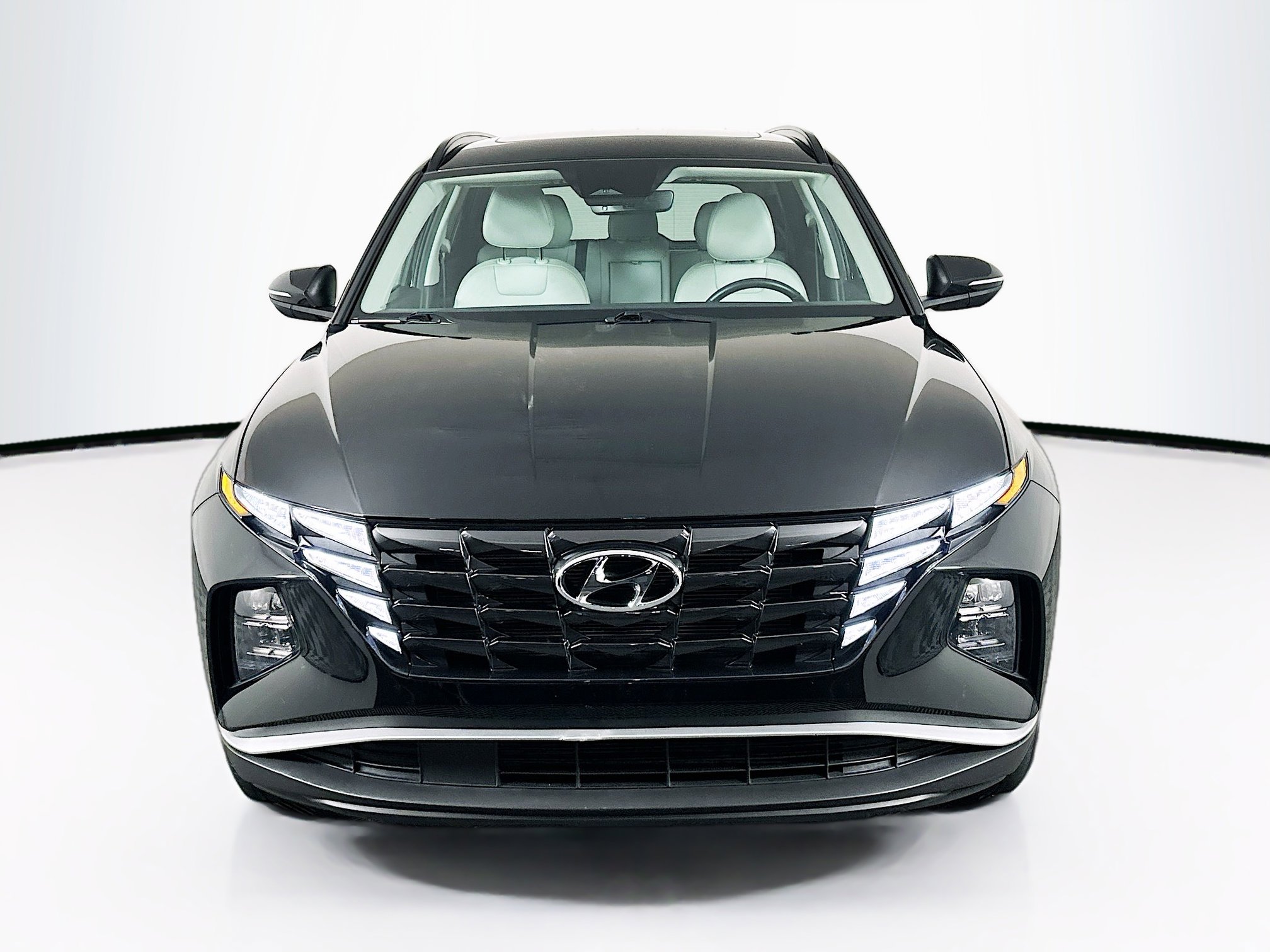 Used 2023 Hyundai Tucson SEL w/ Convenience Package image 2