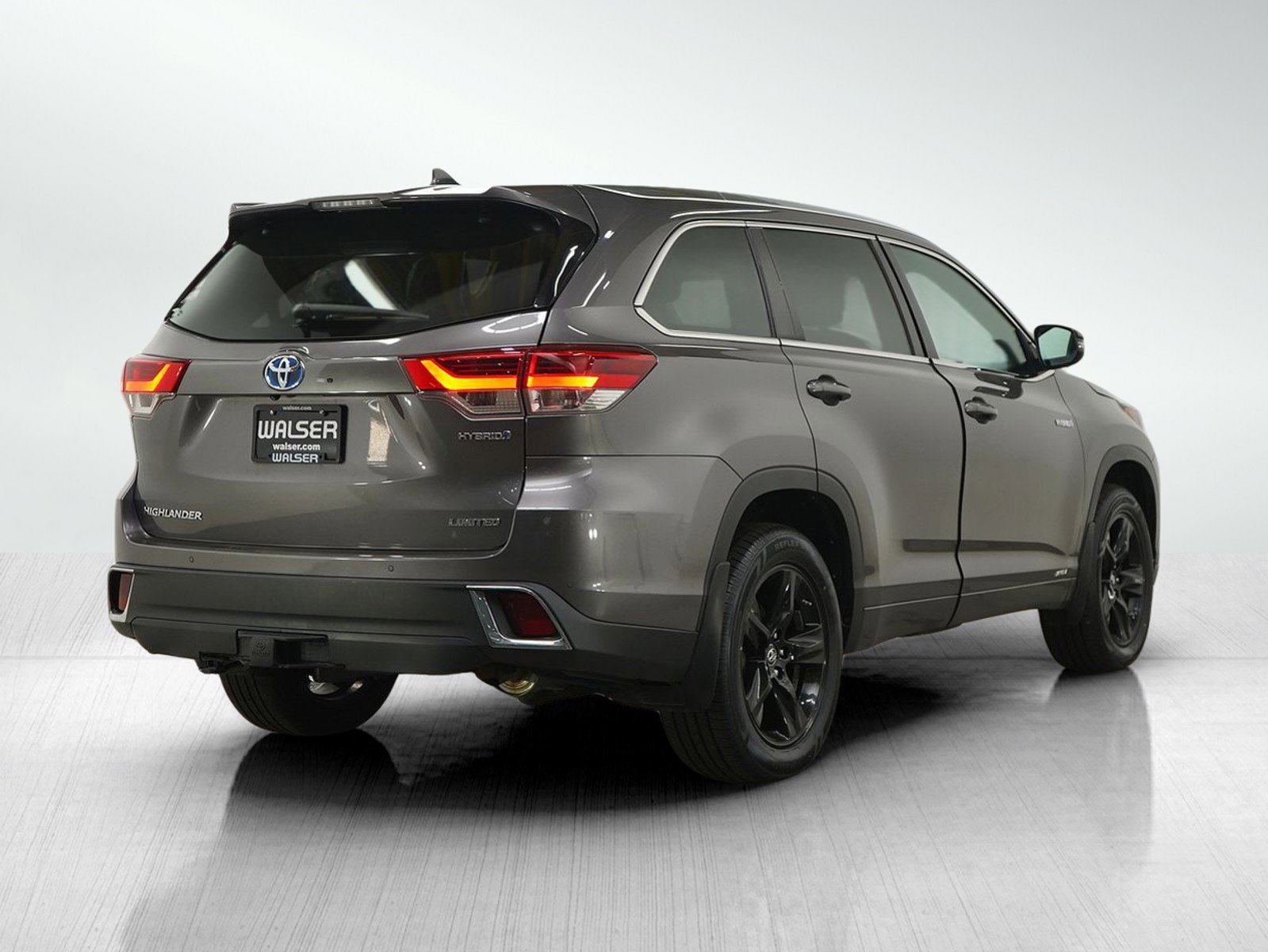 Used 2019 Toyota Highlander Limited Platinum AWD/4WD image 5