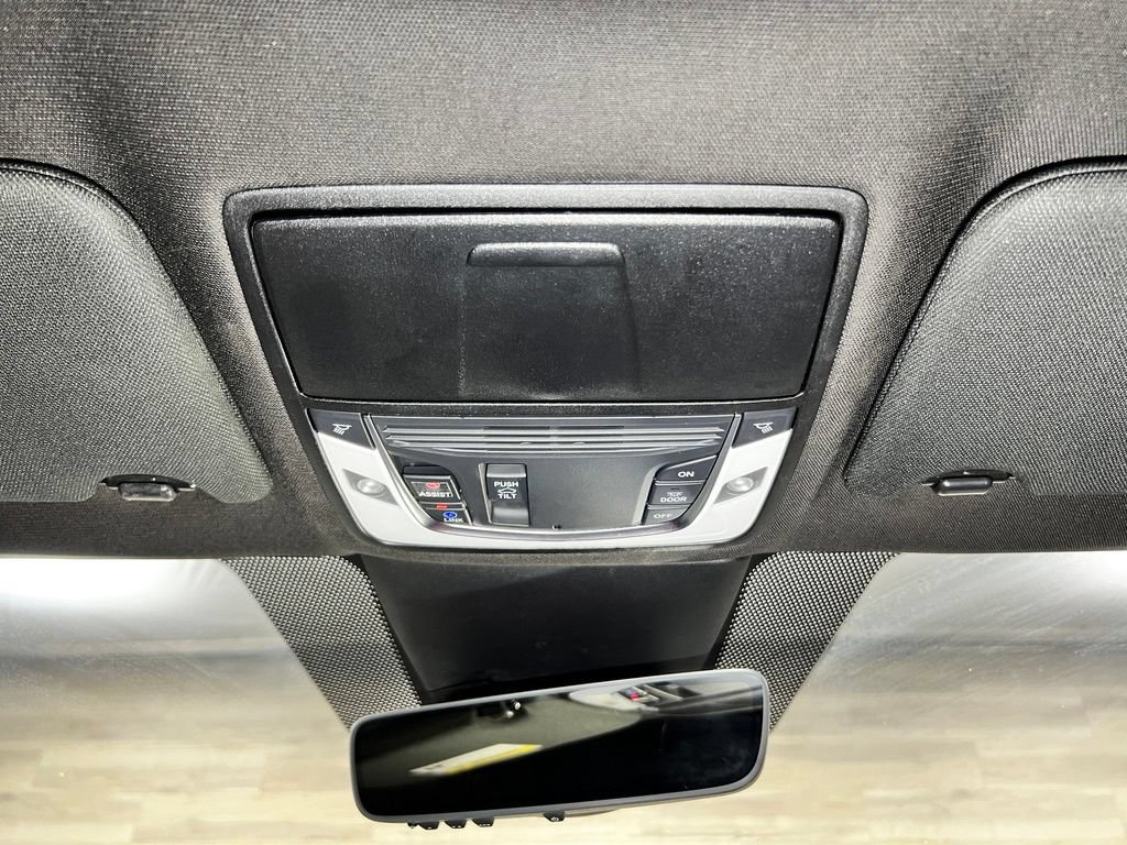 Used 2025 Acura TLX SH-AWD w/ A-SPEC Pkg image 22