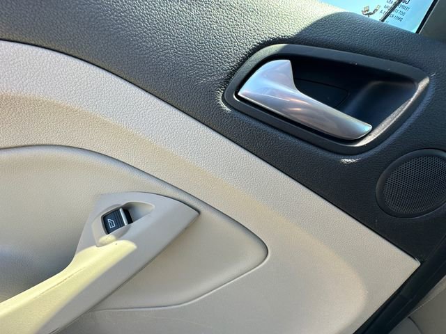 Used 2013 Ford C-MAX SEL image 16
