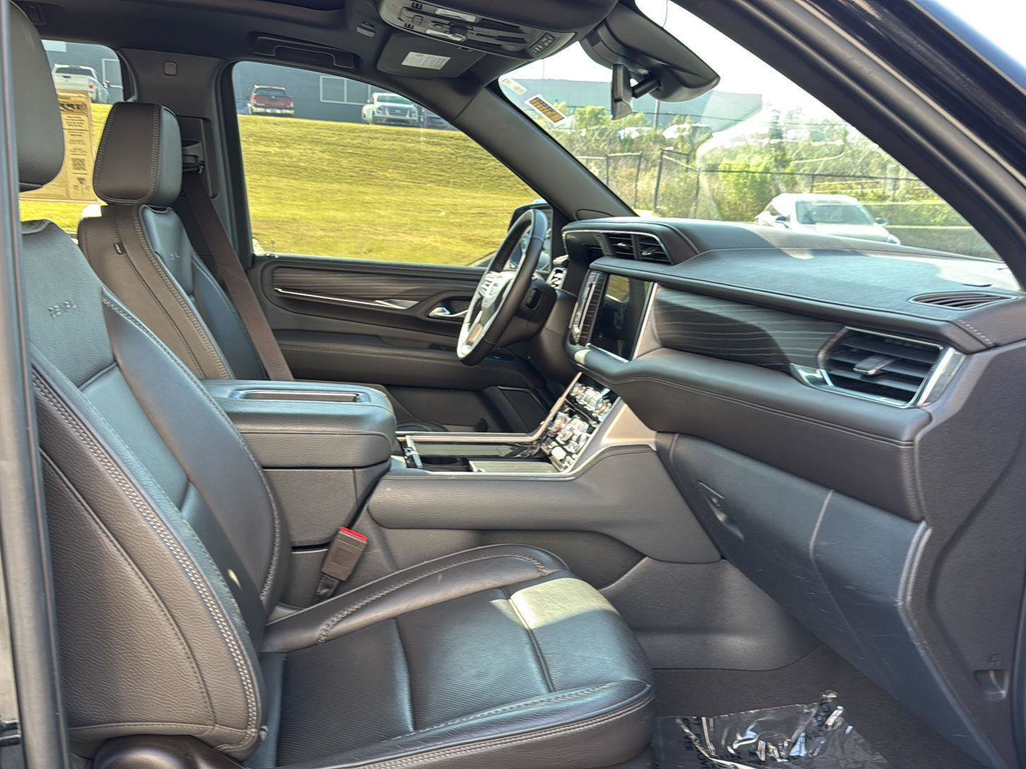 Used 2023 GMC Yukon Denali image 10