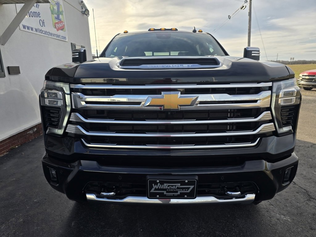 Used 2025 Chevrolet Silverado 2500 High Country w/ High Country Premium Package image 10