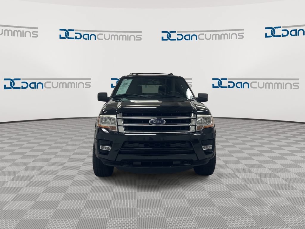 Used 2016 Ford Expedition XLT AWD/4WD image 3