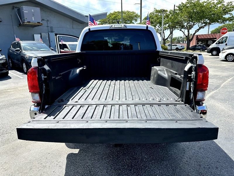 Used 2023 Toyota Tacoma SR5 RWD image 36